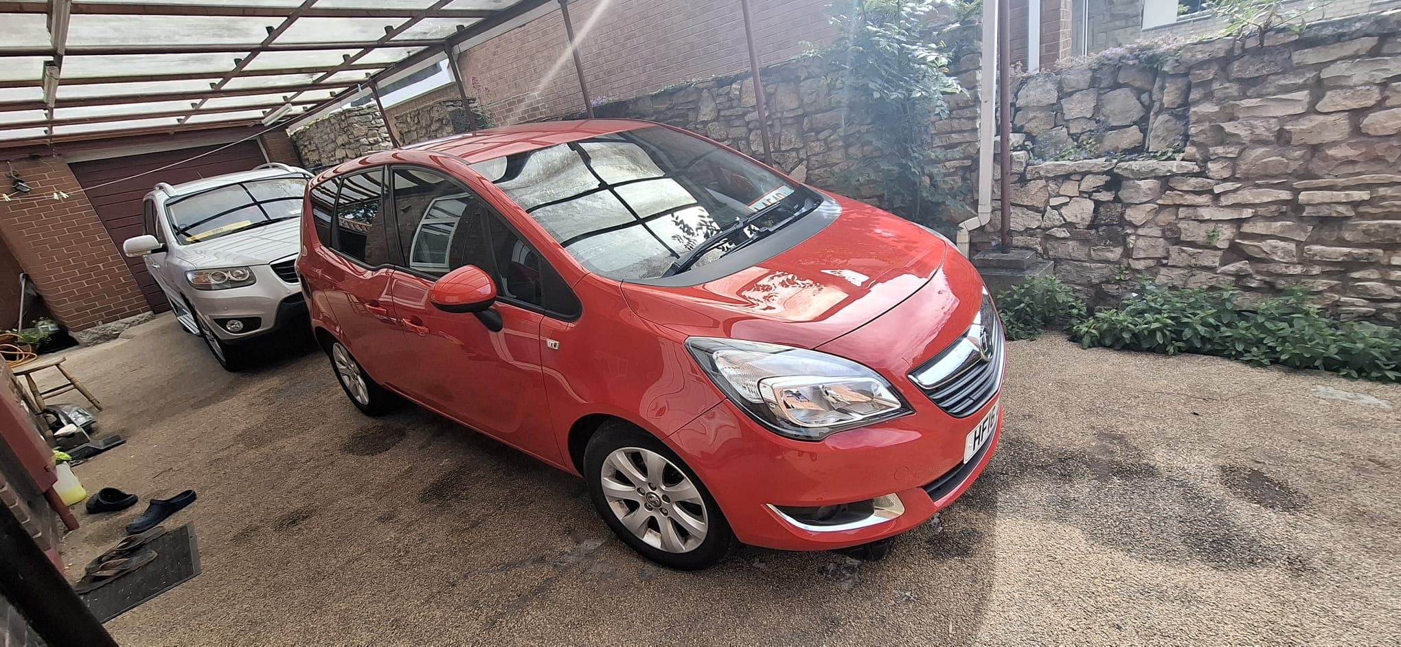 2016 Vauxhall Meriva vehicle photo 1