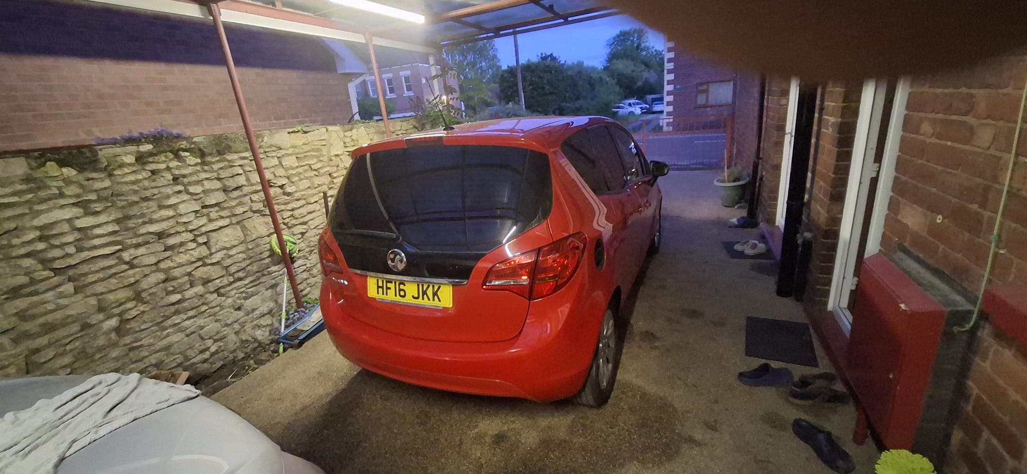 2016 Vauxhall Meriva vehicle photo 5